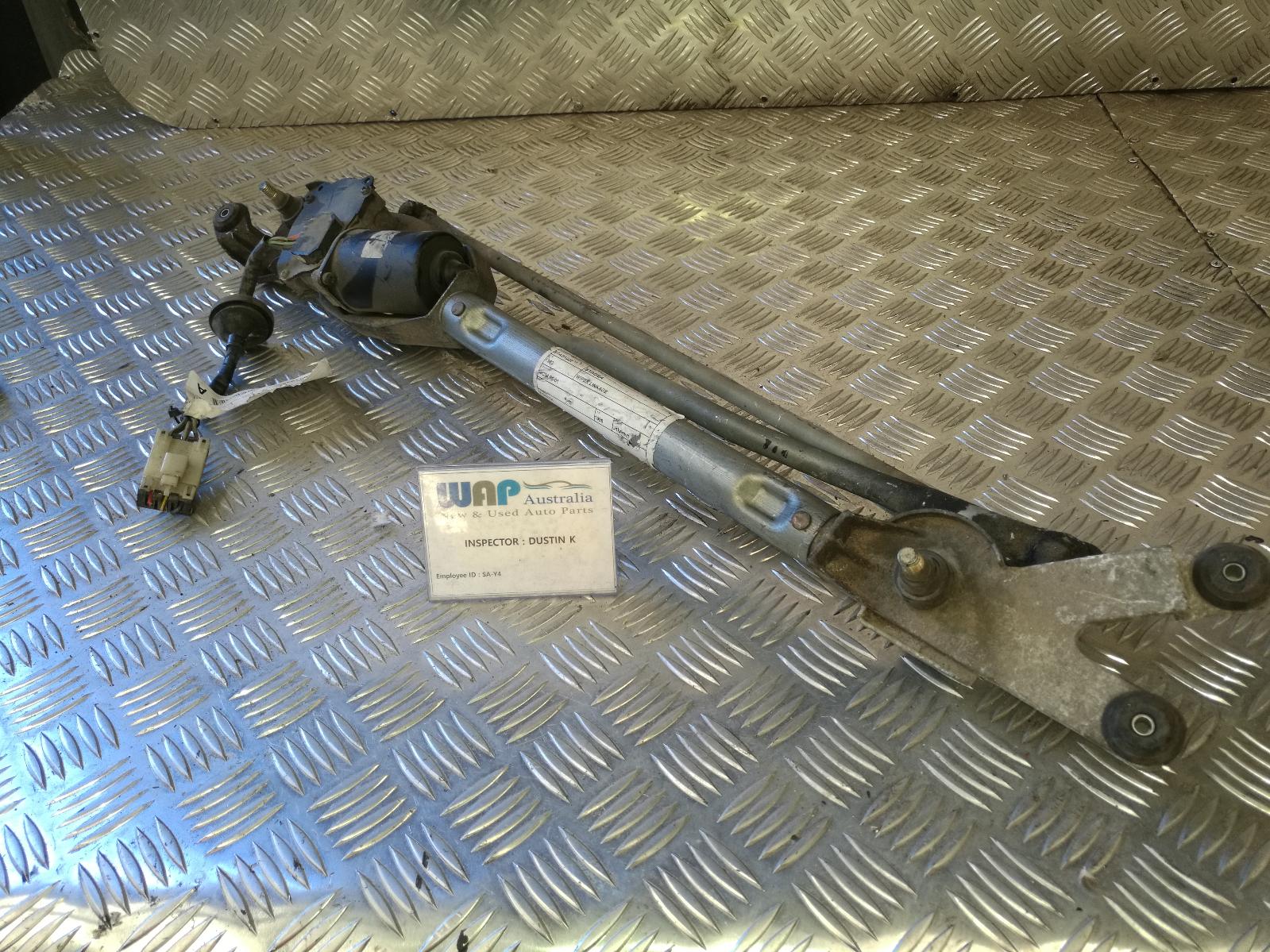View Auto part Wiper Motor Nissan Stagea 1998