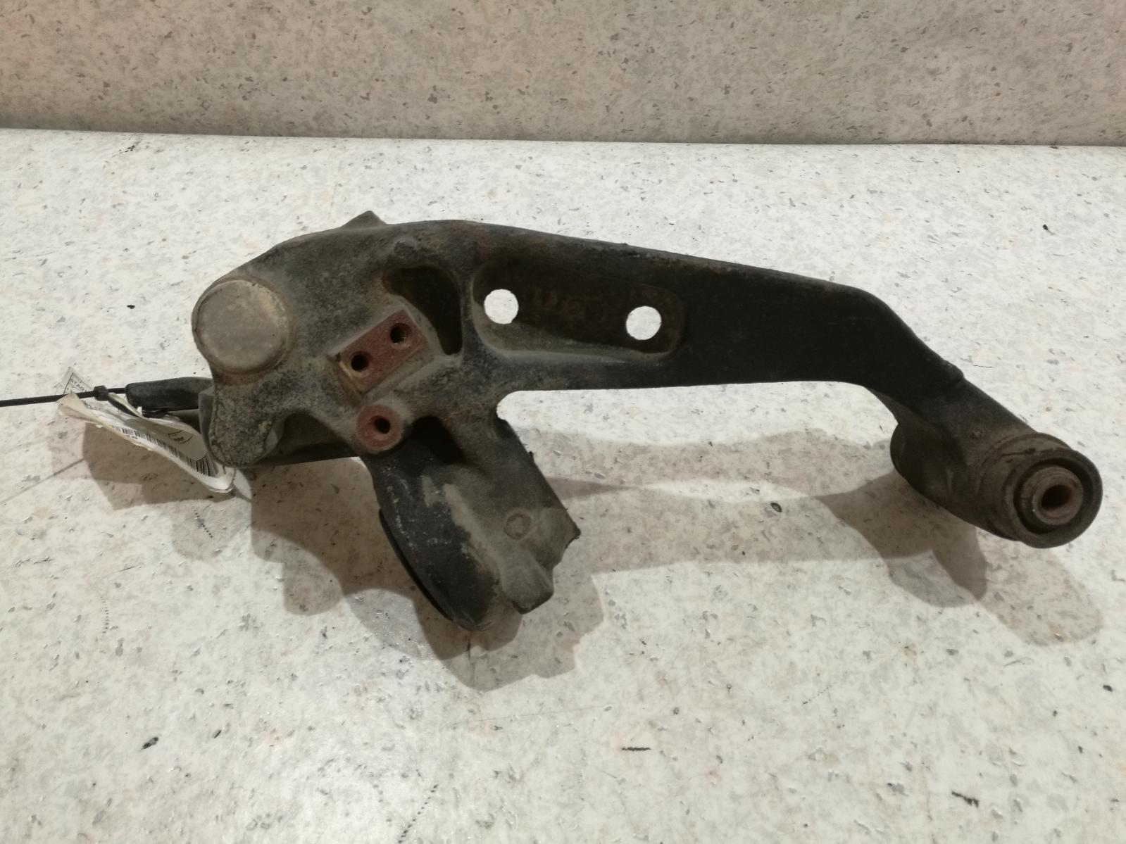 View Auto part Right Front Lower Control Arm Nissan Stagea 1998
