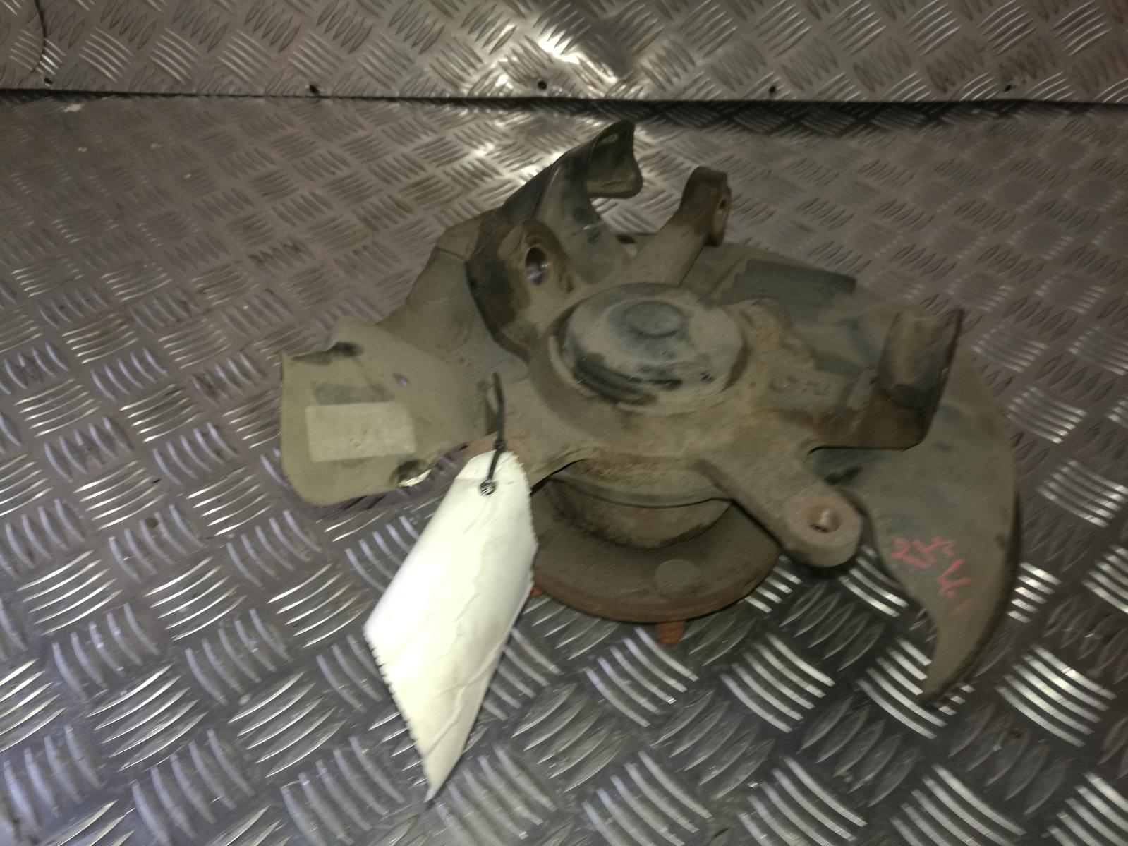 View Auto part Right Front Hub Assembly Toyota Soarer 1993