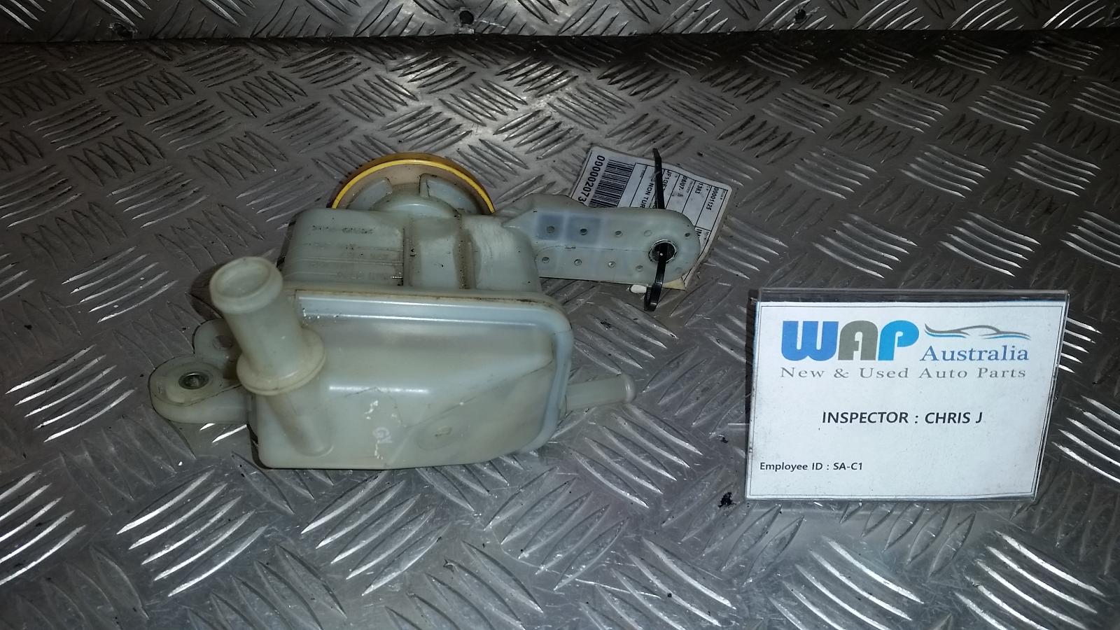 View Auto part P/S Reservoir Subaru Impreza 2010