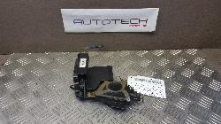 View Auto part Door/Boot/Gate Lock Kia Rio 2006