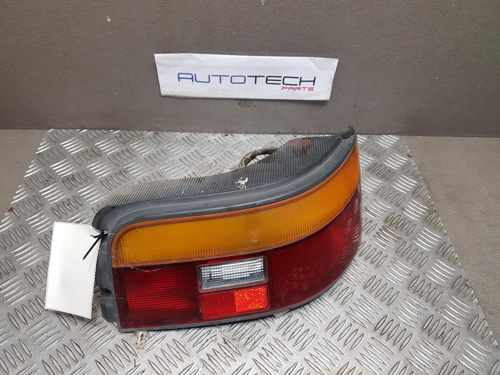 View Auto part Right Taillight Toyota Corolla 1990