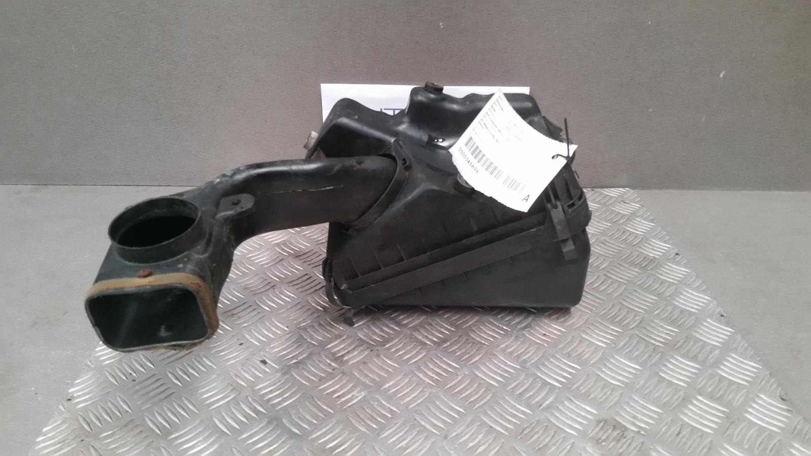 View Auto part Air Cleaner/Box Toyota Corolla 1997