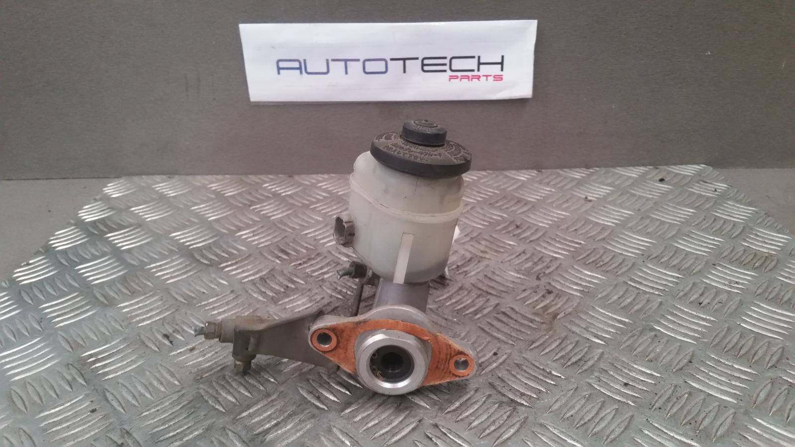 View Auto part Master Cylinder Toyota Corolla 1997