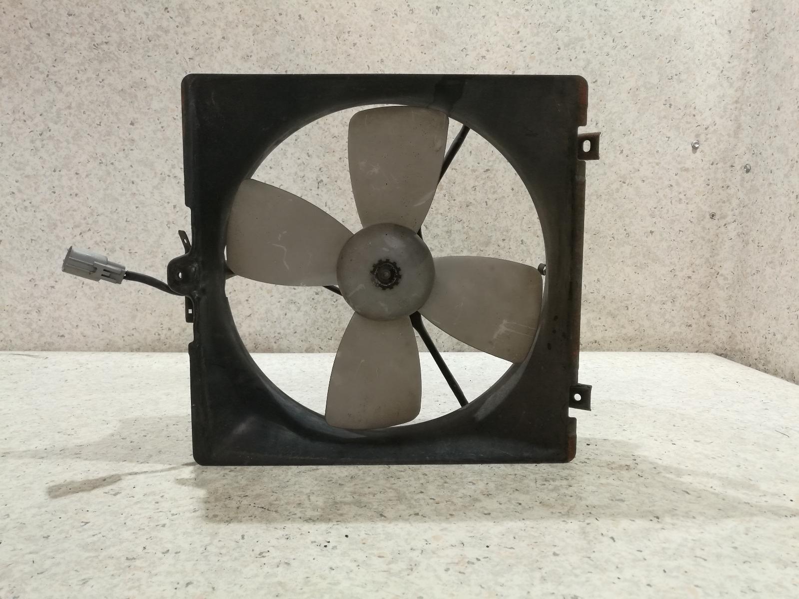 View Auto part Fan Toyota Mr2 1997