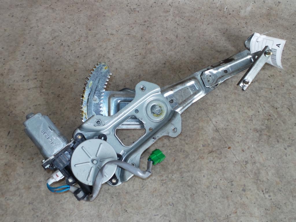 View Auto part Right Rear Wnd Reg/Motor Subaru Forester 2004