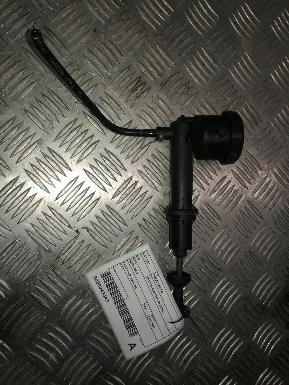 View Auto part Clutch Master Cylind Land Rover Freelander 1999