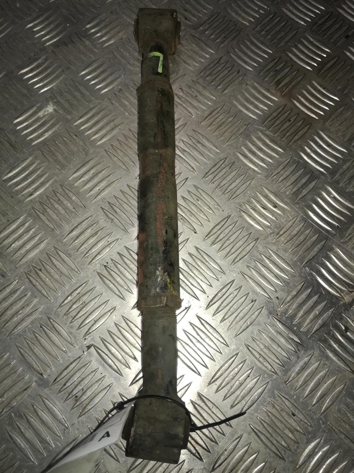 1999 Land Rover Freelander Left Rear Trailing Arm View Auto part Left Rear Trailing Arm Land Rover Freelander 1999