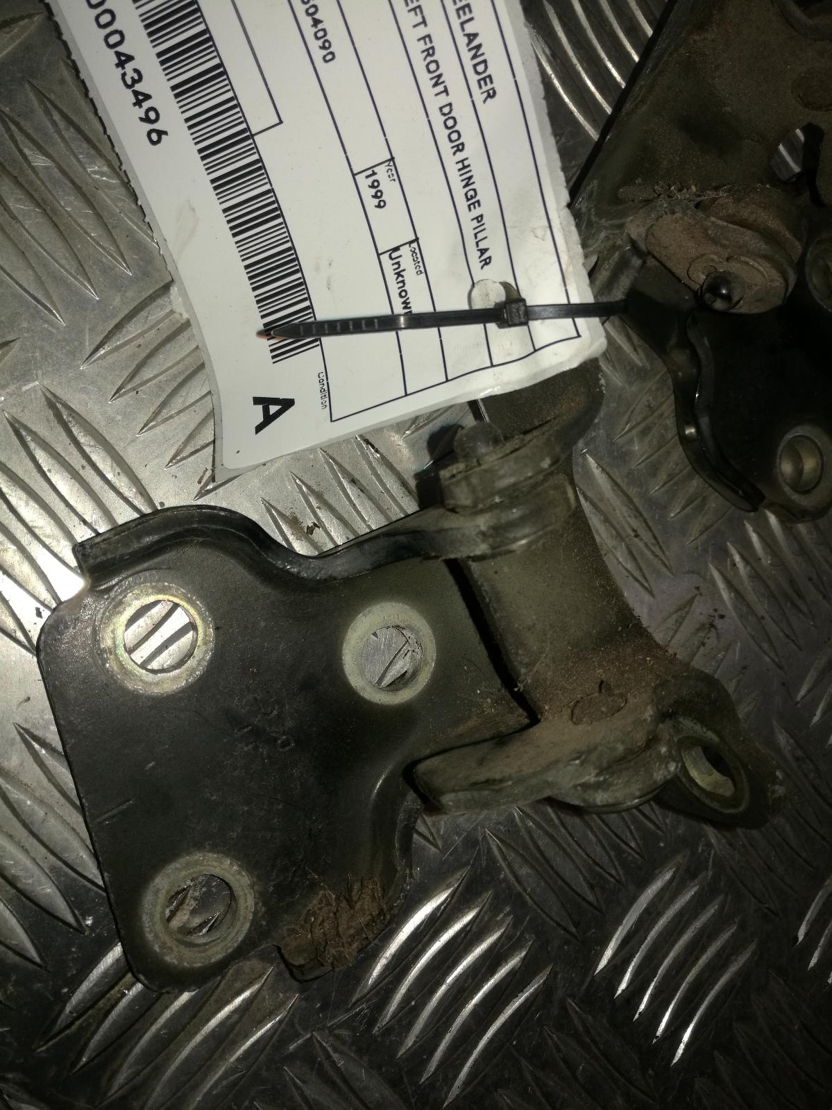 View Auto part Left Front Door Hinge Pillar Land Rover Freelander 1999