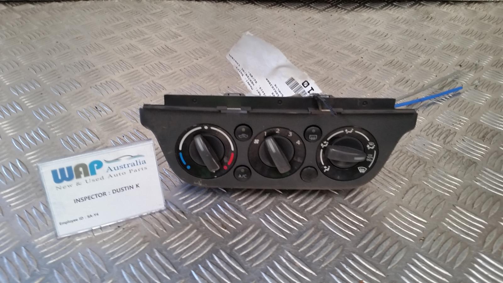 View Auto part Heater/Ac Controls Suzuki Swift 2009