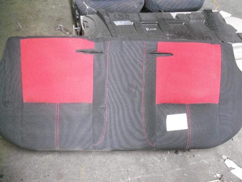 View Auto part 2nd Seat (Rear Seat) Suzuki Swift 2009
