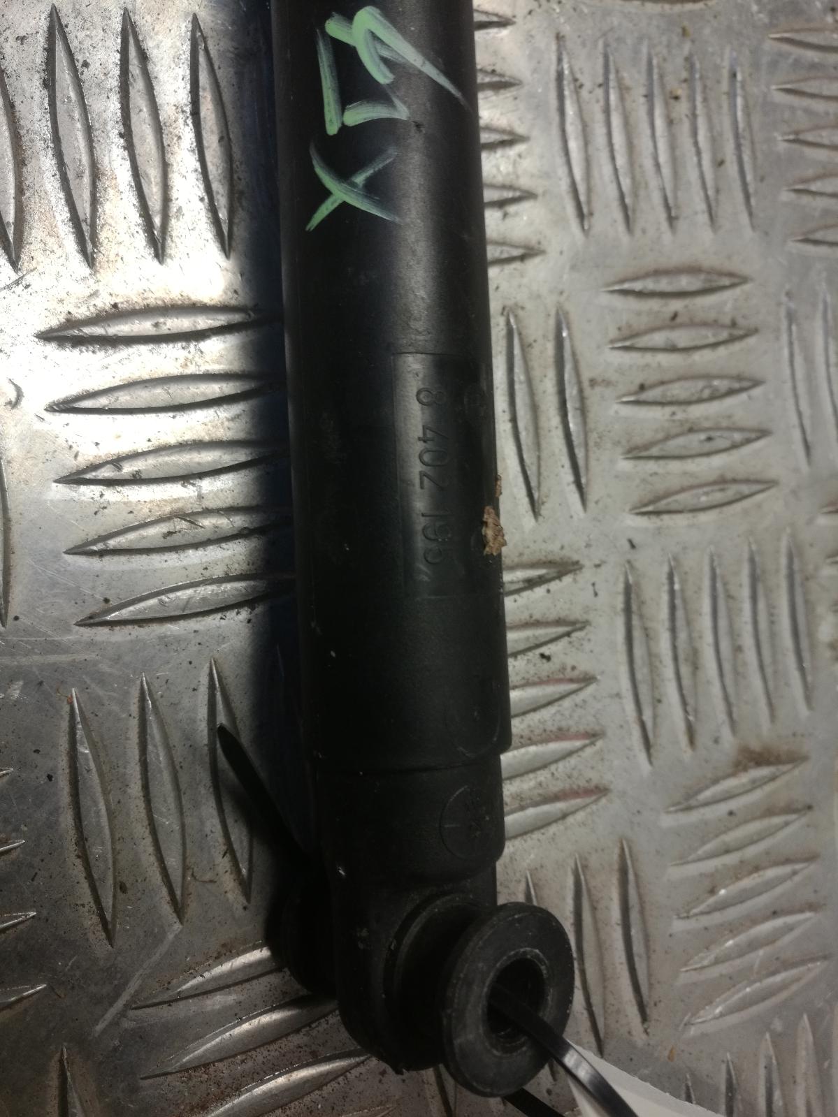 2003 Bmw X5 Hatch Strut View Auto part Hatch Strut Bmw X5 2003