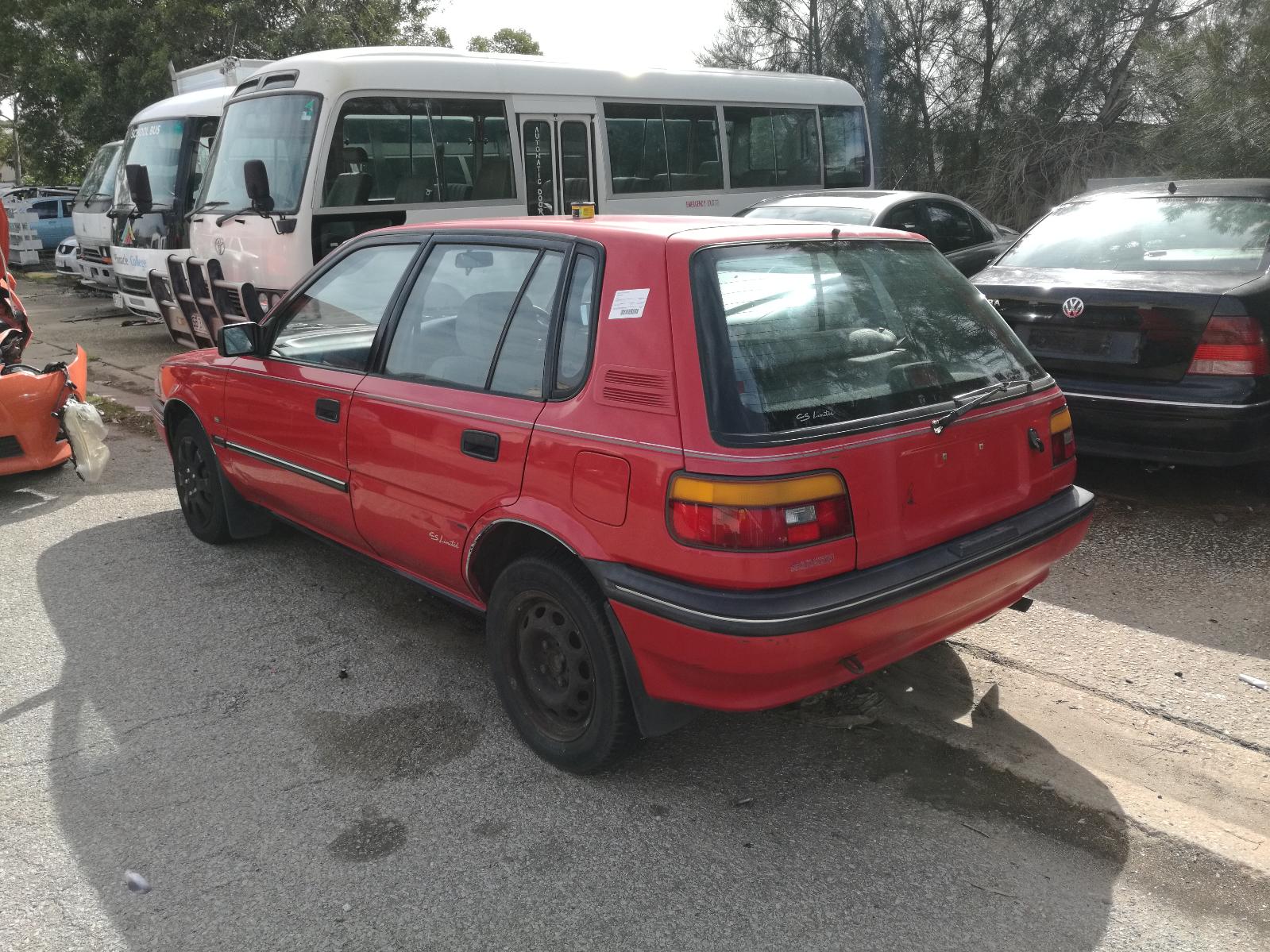 1990 Toyota Corolla Left Rear Hub Assembly View Auto part Left Rear Hub Assembly Toyota Corolla 1990