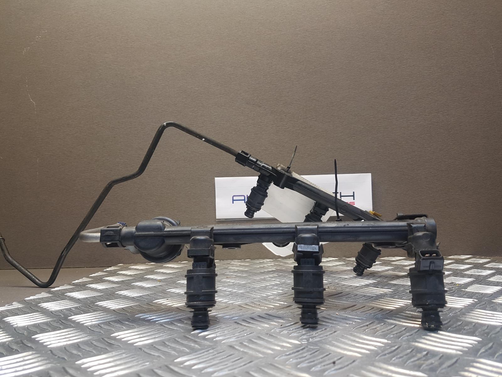 View Auto part Injection Rail Land Rover Freelander 2002