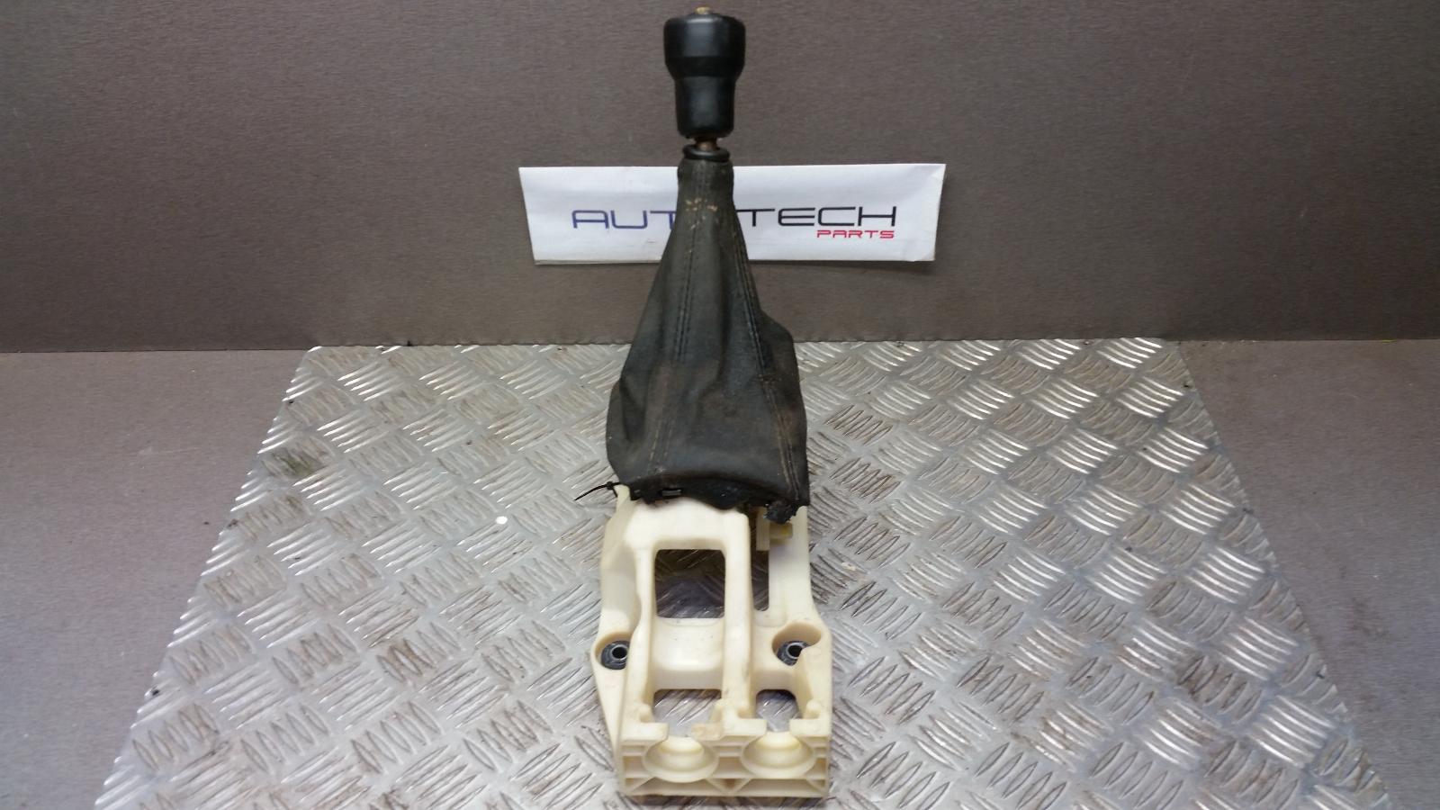 2004 Hyundai Getz Gear Stick/Shifter View Auto part Gear Stick/Shifter Hyundai Getz 2004