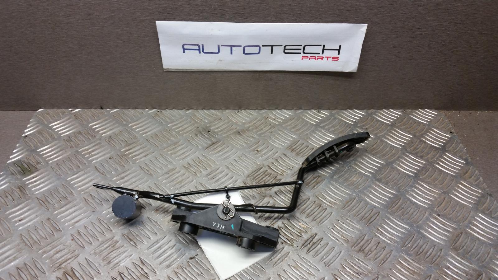 View Auto part Pedal Assembly Hyundai Getz 2004
