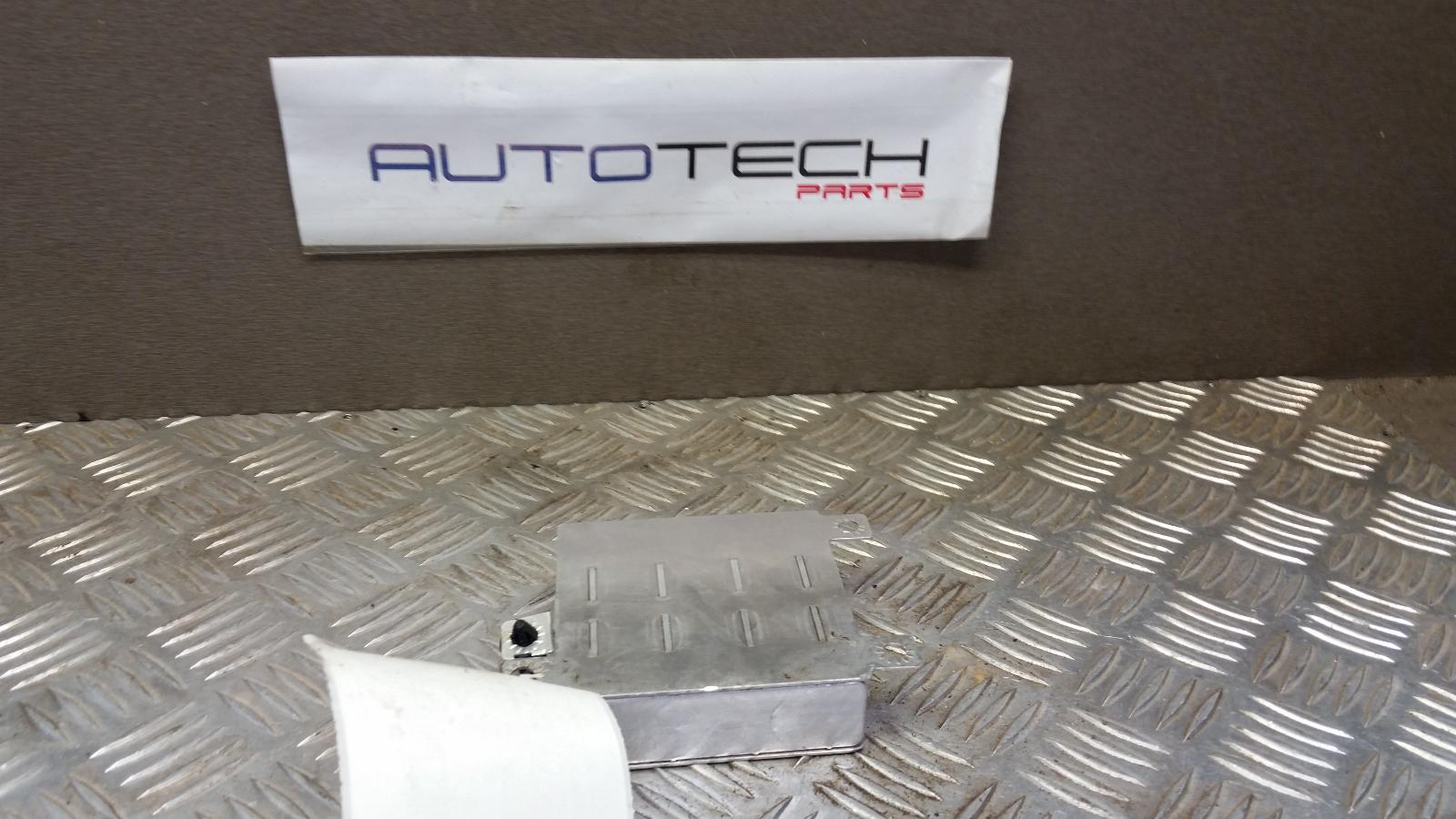 View Auto part Airbag Module/Sensor Hyundai Getz 2004