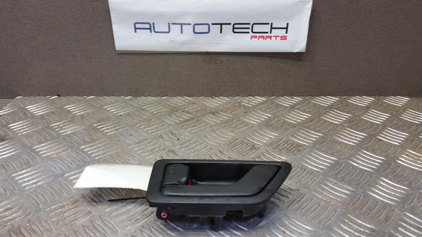 View Auto part Door Handle Hyundai Getz 2009