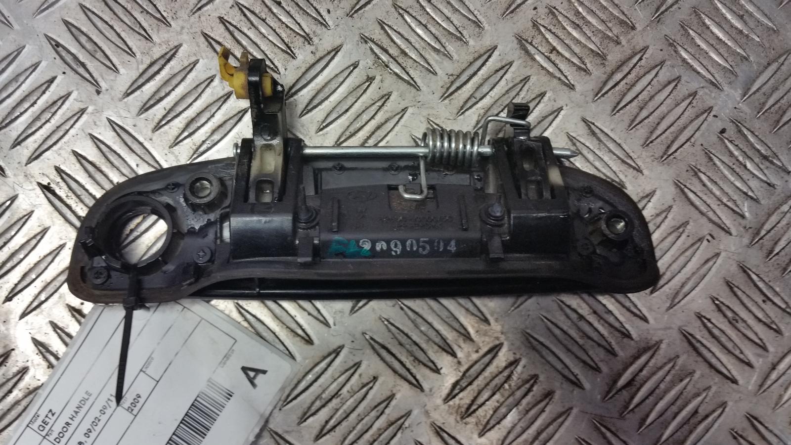 View Auto part Door Handle Hyundai Getz 2009