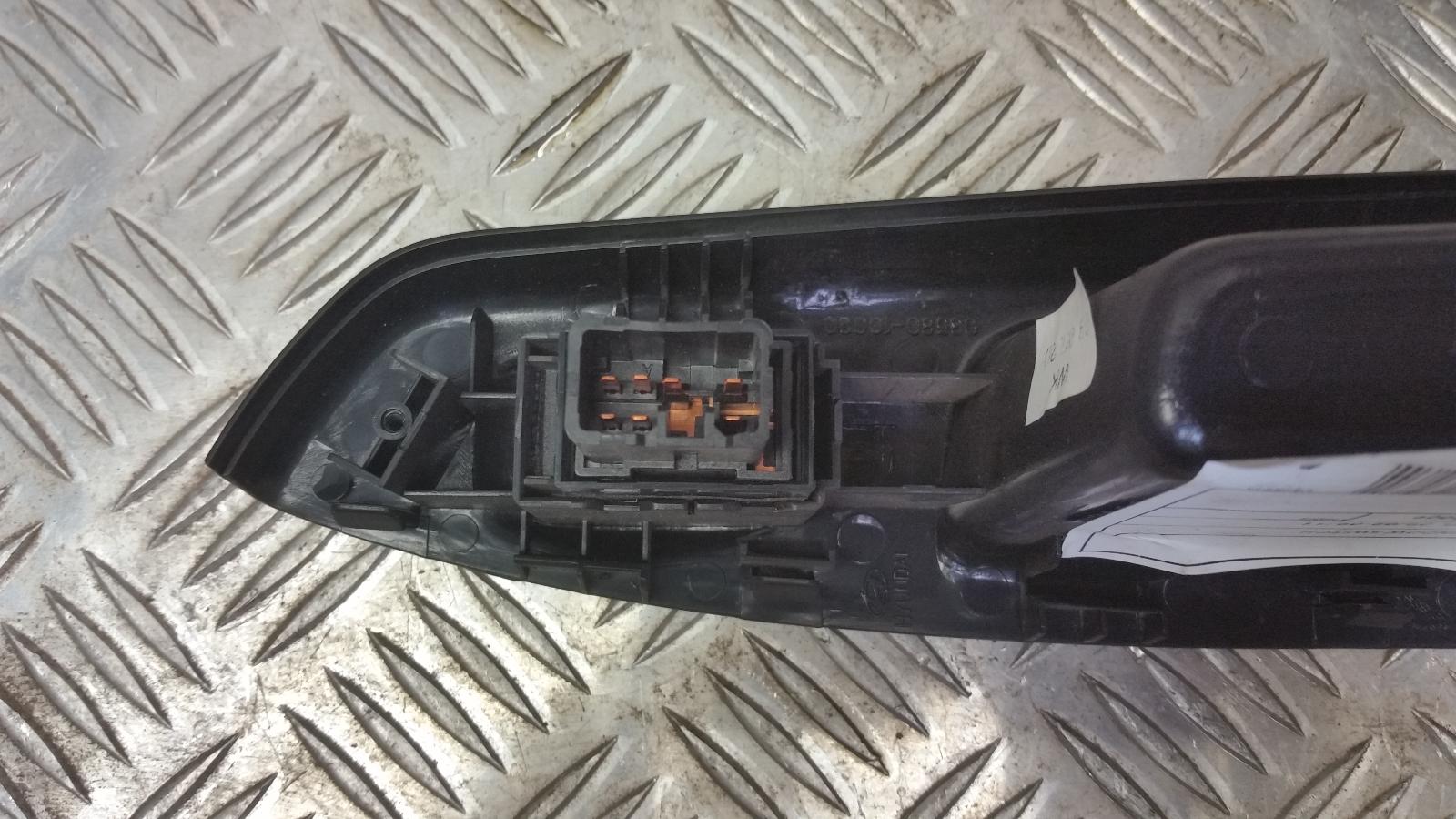 View Auto part Pwr Dr Wind Switch Hyundai Getz 2009