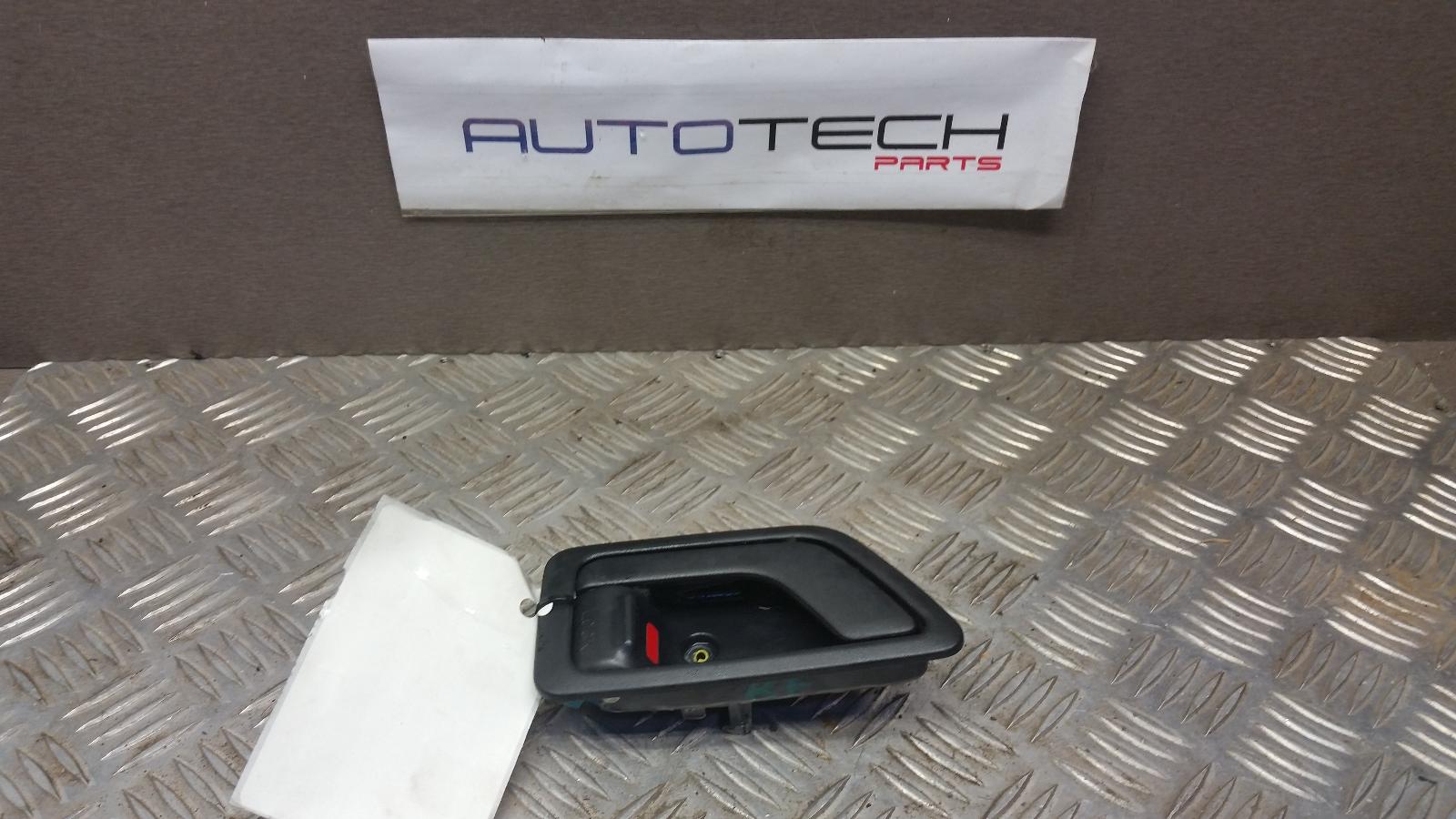 View Auto part Door Handle Hyundai Getz 2009