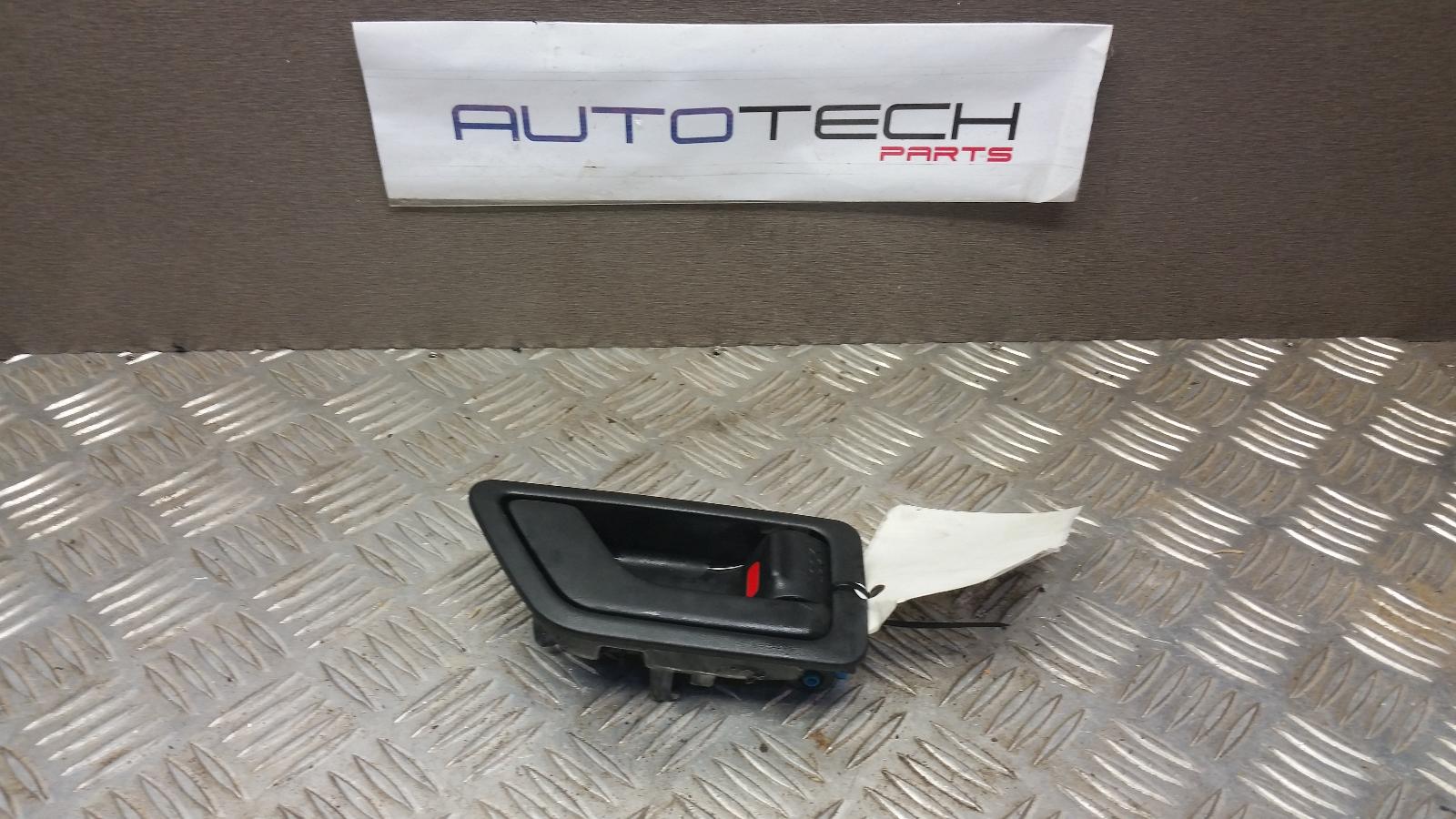 View Auto part Door Handle Hyundai Getz 2009