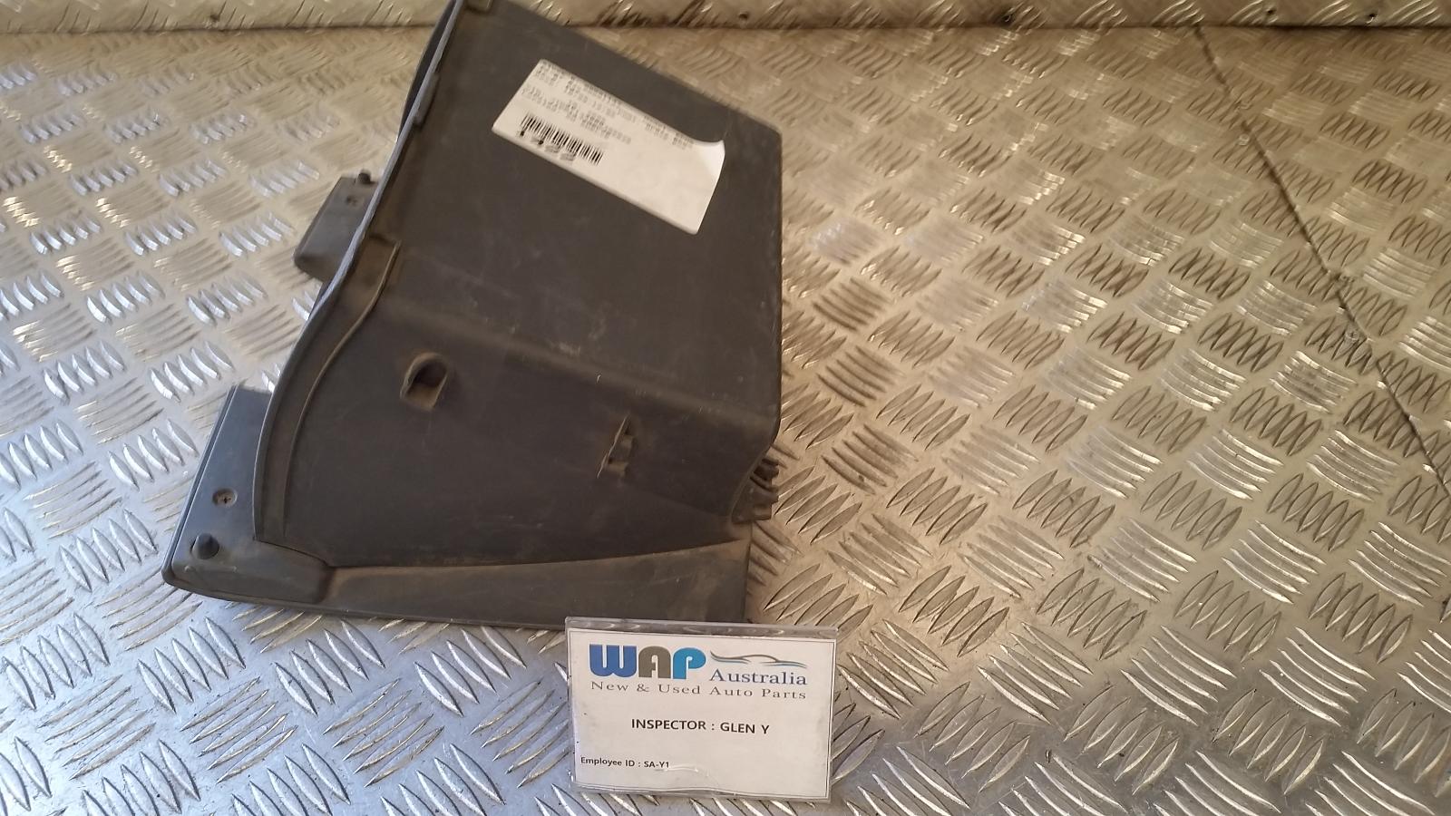 2005 Toyota Echo Glove Box View Auto part Glove Box Toyota Echo 2005