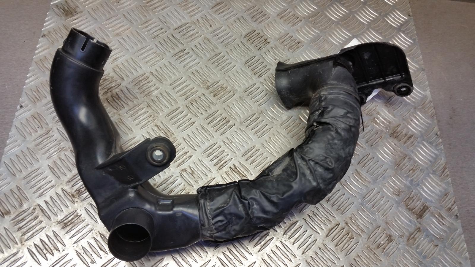 View Auto part Air Cleaner Duct/Hos Hyundai Getz 2009