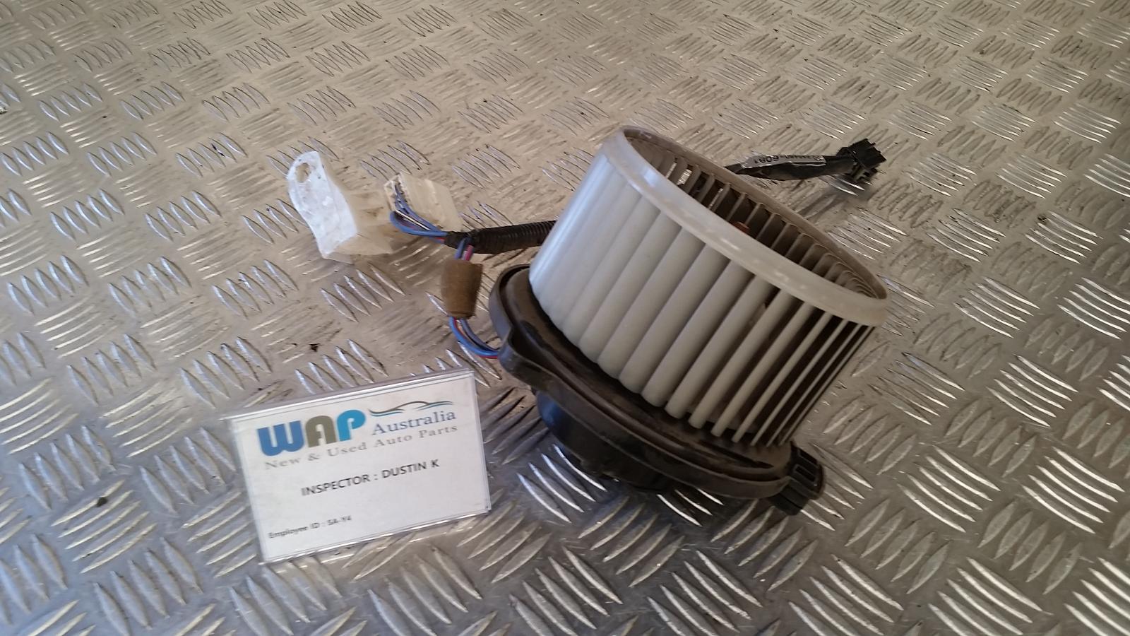View Auto part Heater Fan Motor Toyota Echo 2005
