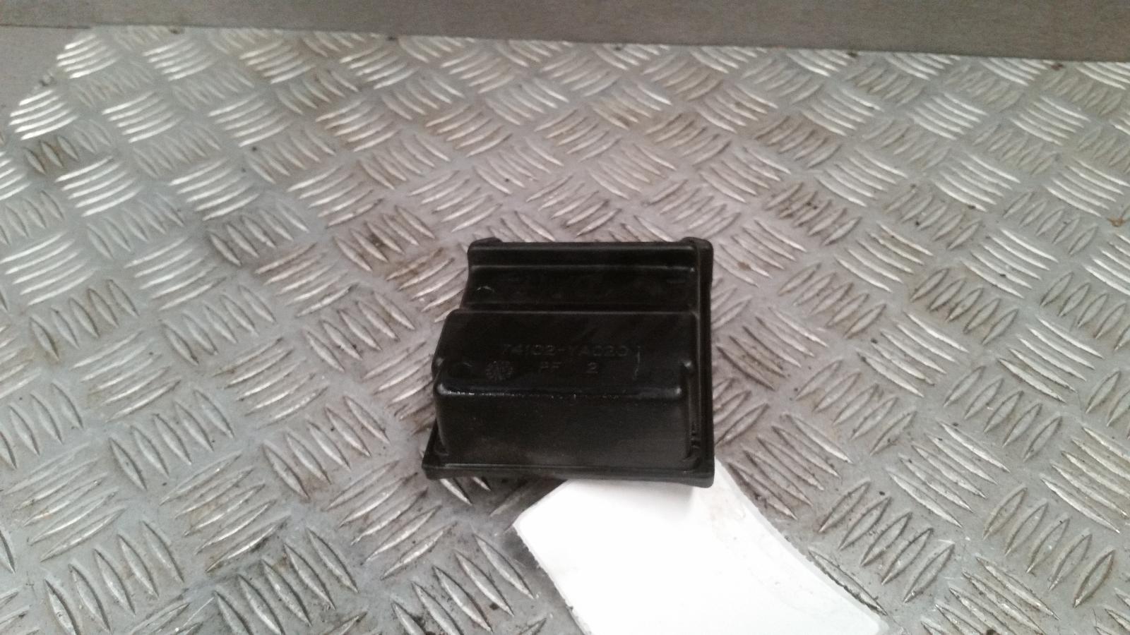 View Auto part Ashtray Toyota Corolla 1997