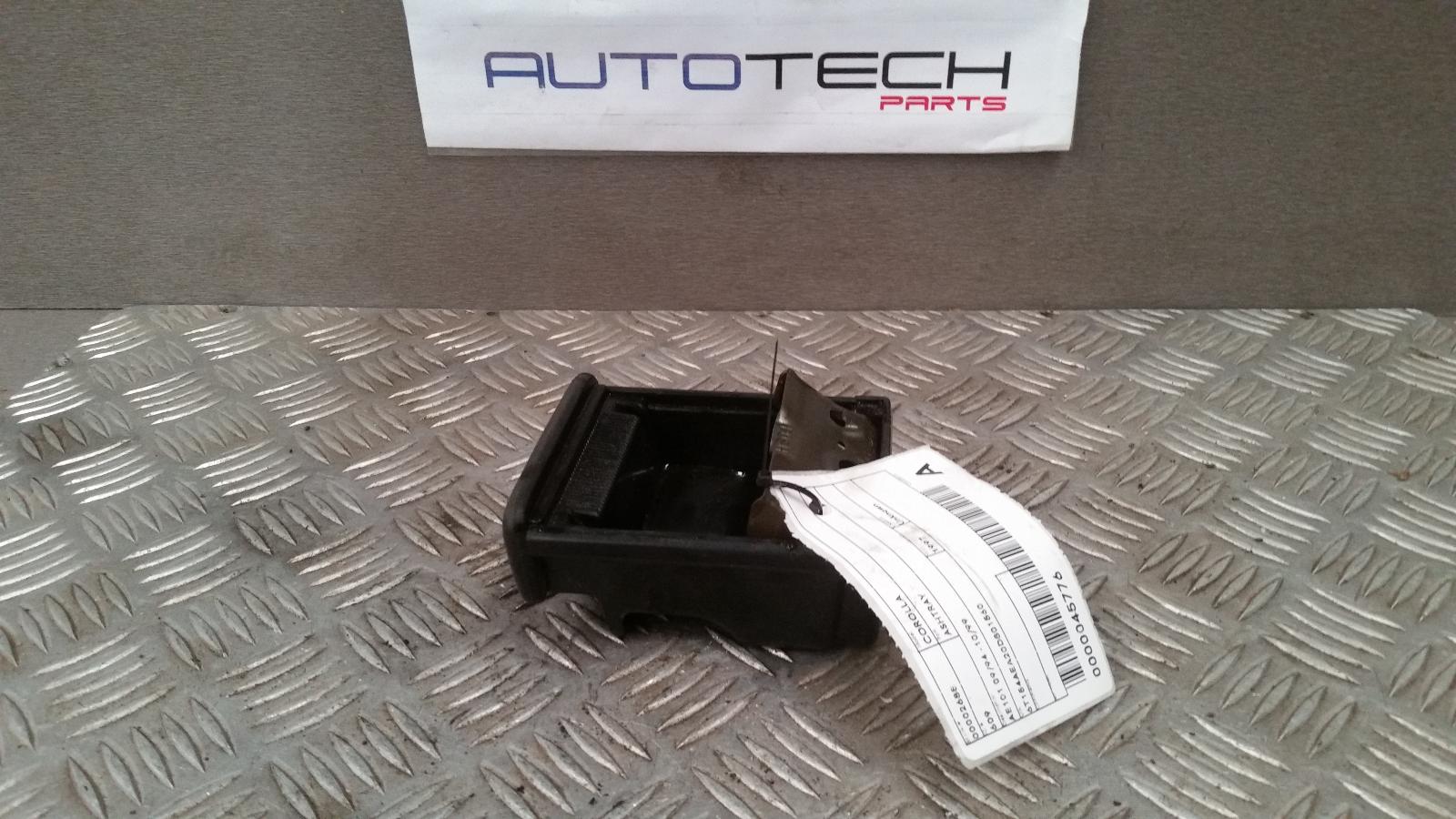 View Auto part Ashtray Toyota Corolla 1997
