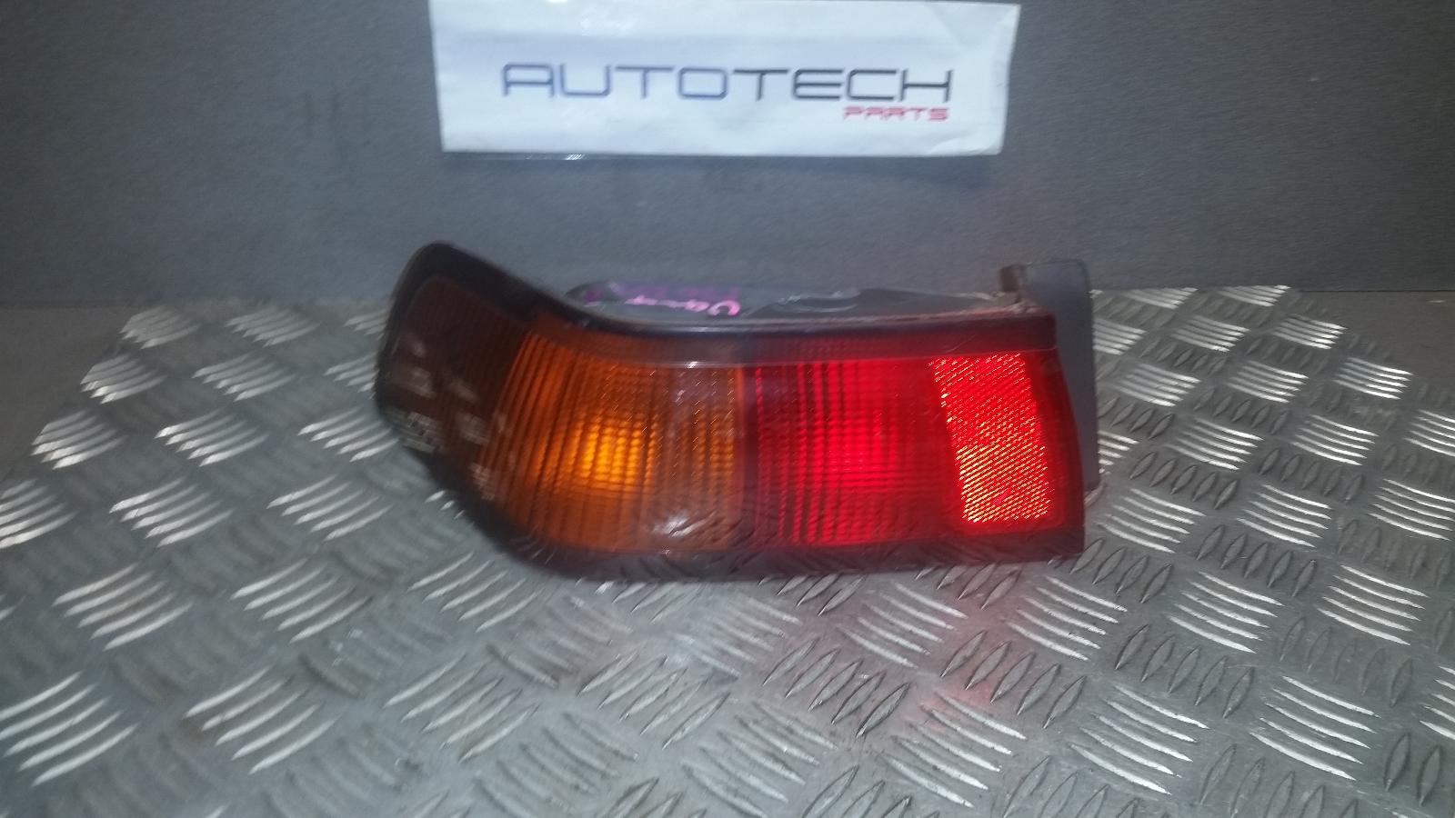 View Auto part Left Taillight Toyota Camry 2000