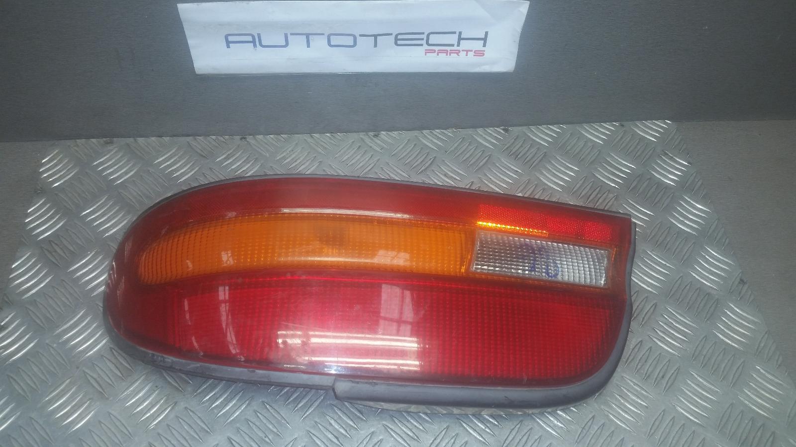 View Auto part Right Taillight Nissan Bluebird 1996
