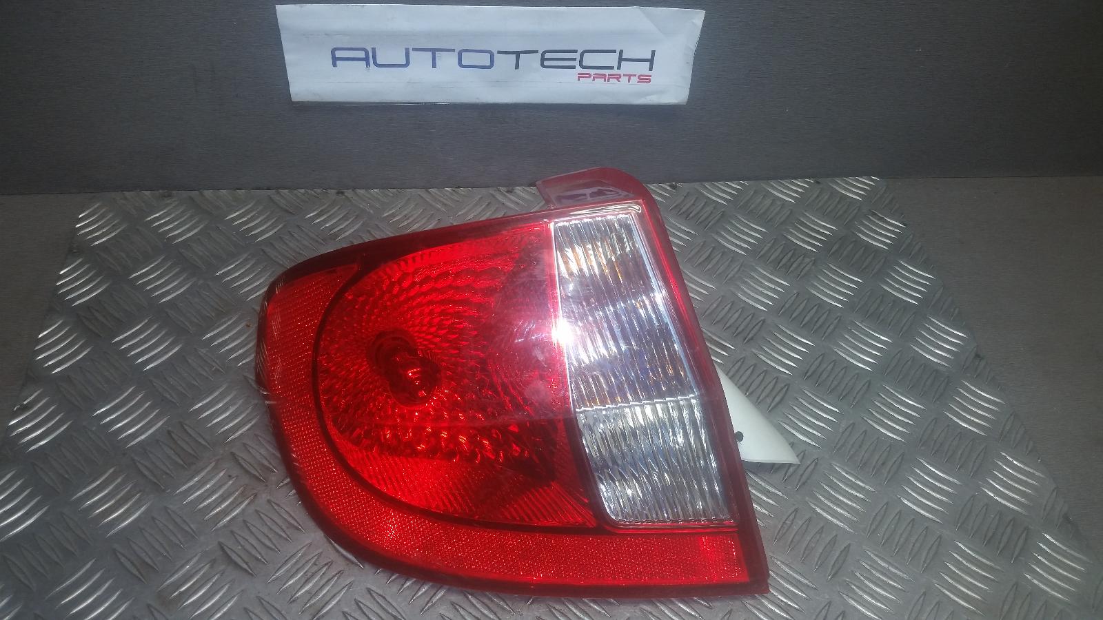 View Auto part Left Taillight Hyundai Getz 2010