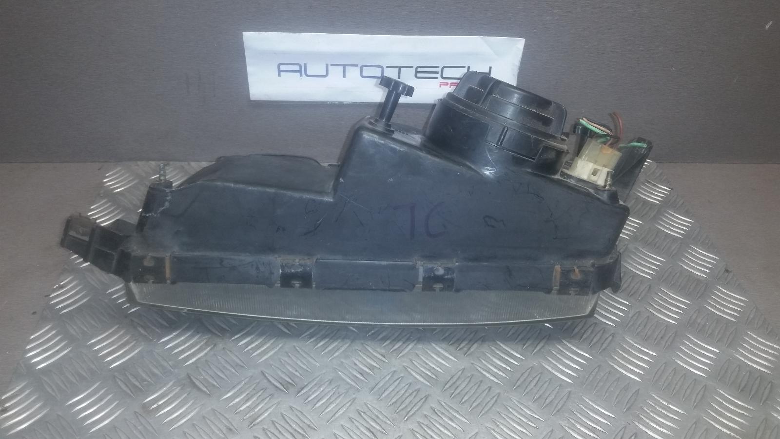 1991 Holden Commodore Right Headlamp View Auto part Right Headlamp Holden Commodore 1991