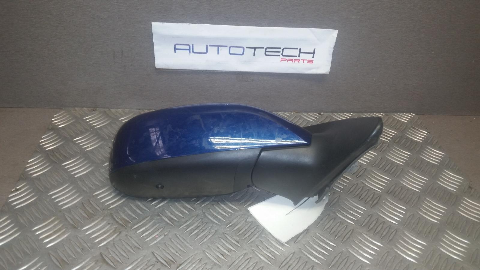 2003 Holden Commodore Right Door Mirror View Auto part Right Door Mirror Holden Commodore 2003