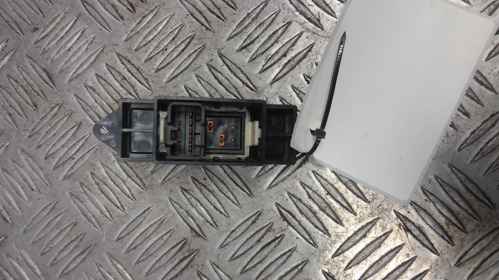 View Auto part Pwr Dr Wind Switch Mitsubishi Lancer 2006