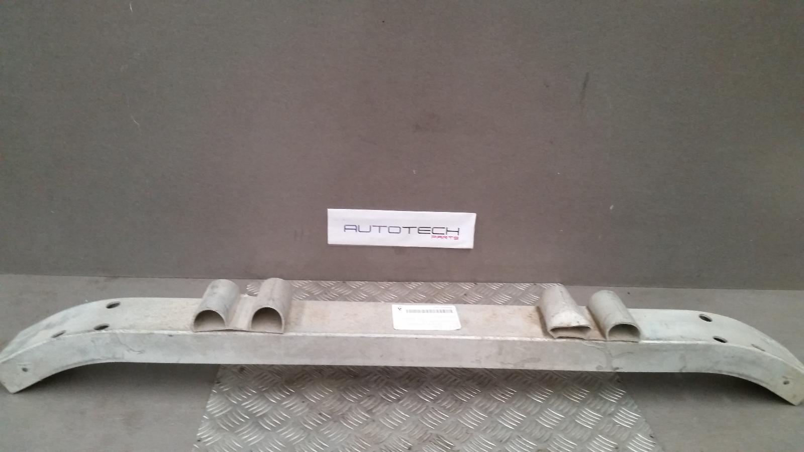 View Auto part R/Bar Bracket/Reinfo Toyota Soarer 1993