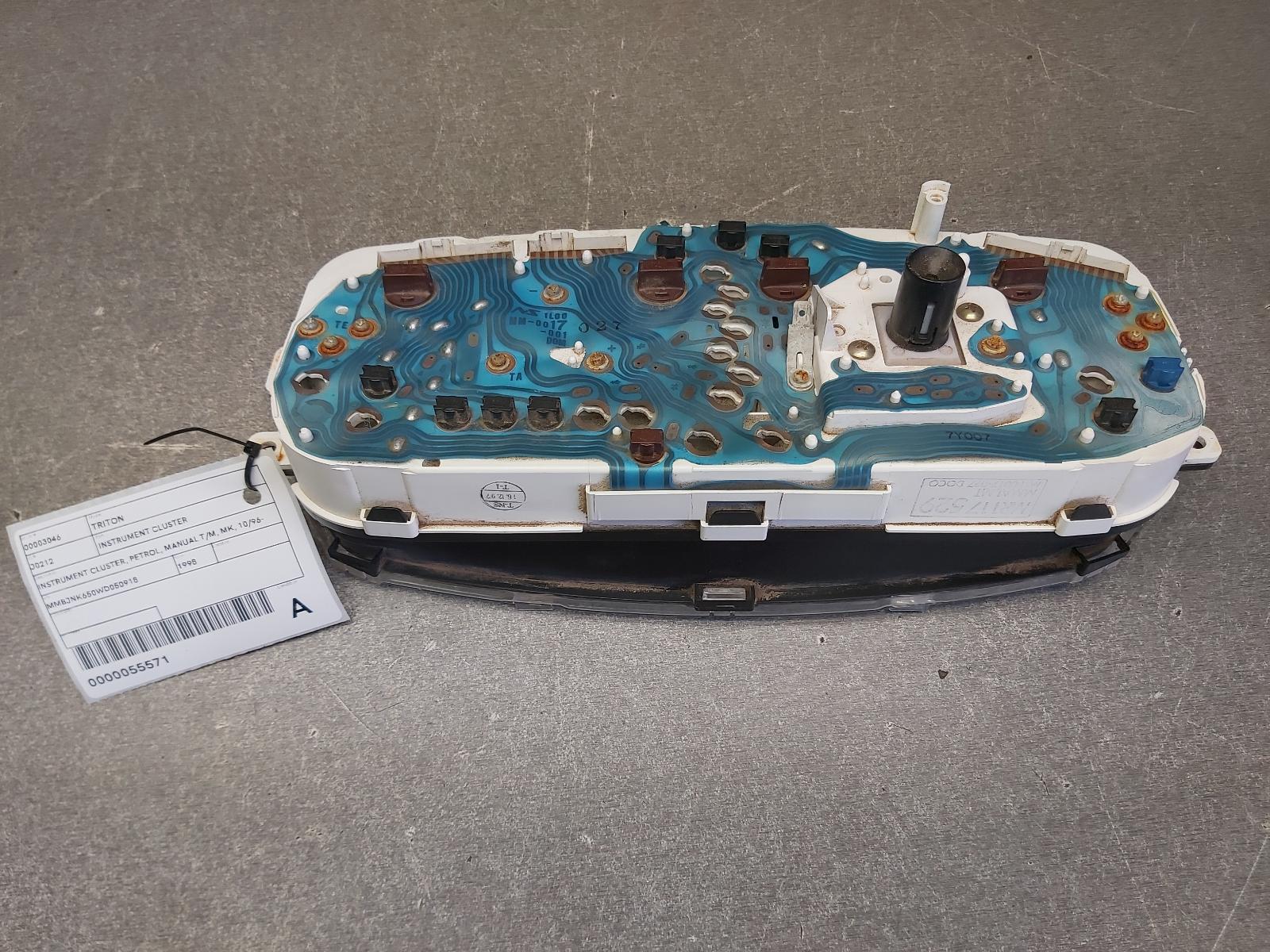 1998 Mitsubishi Triton Instrument Cluster View Auto part Instrument Cluster Mitsubishi Triton 1998
