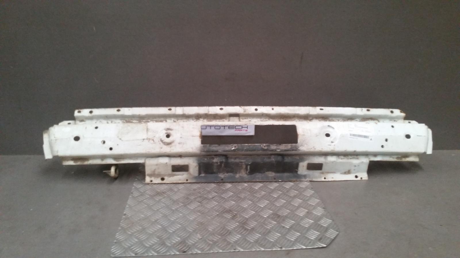 1990 Nissan Silvia R/Bar Bracket/Reinfo View Auto part R/Bar Bracket/Reinfo Nissan Silvia 1990