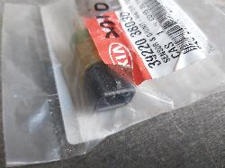 View Auto part Water Pipes/Outlets Hyundai Trajet 2000