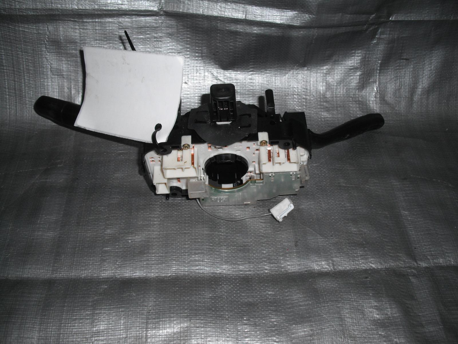 View Auto part Combination Switch Daihatsu Sirion 2001