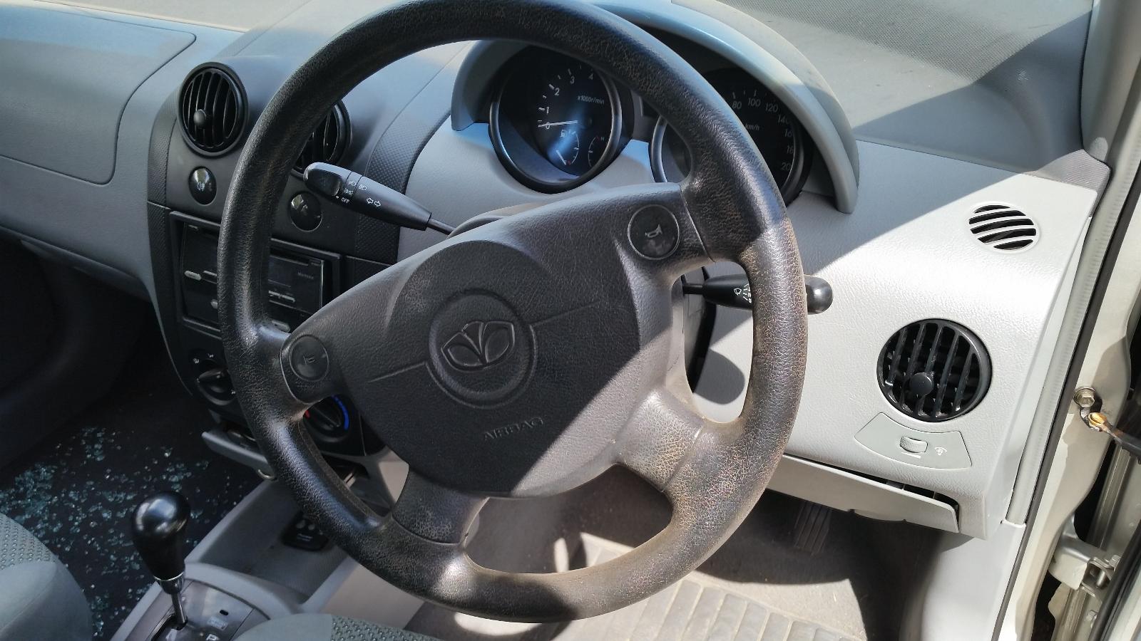 2004 Daewoo Kalos Interior Mirror View Auto part Interior Mirror Daewoo Kalos 2004