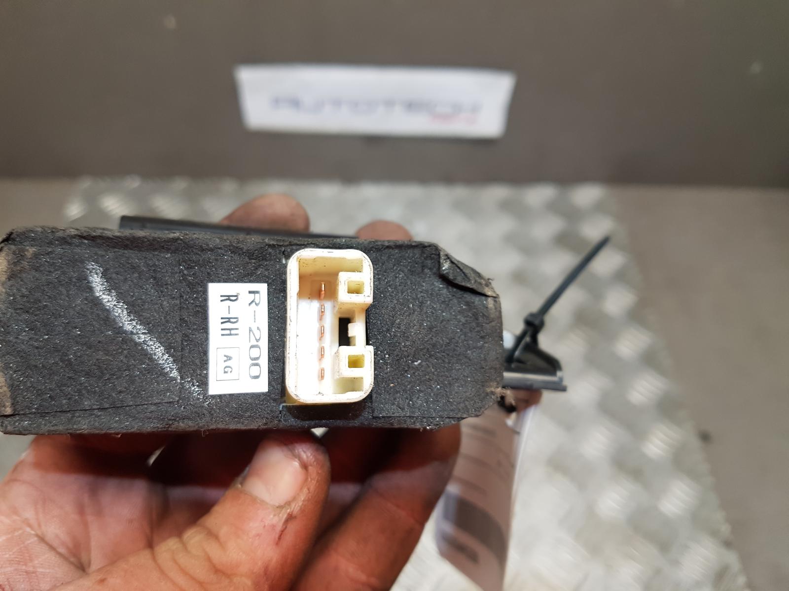 2005 Subaru Liberty Pwr Dr Wind Switch View Auto part Pwr Dr Wind Switch Subaru Liberty 2005