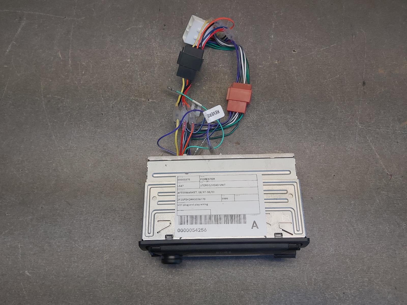 View Auto part Radio/Cd/Dvd/Sat/Tv Subaru Forester 1999