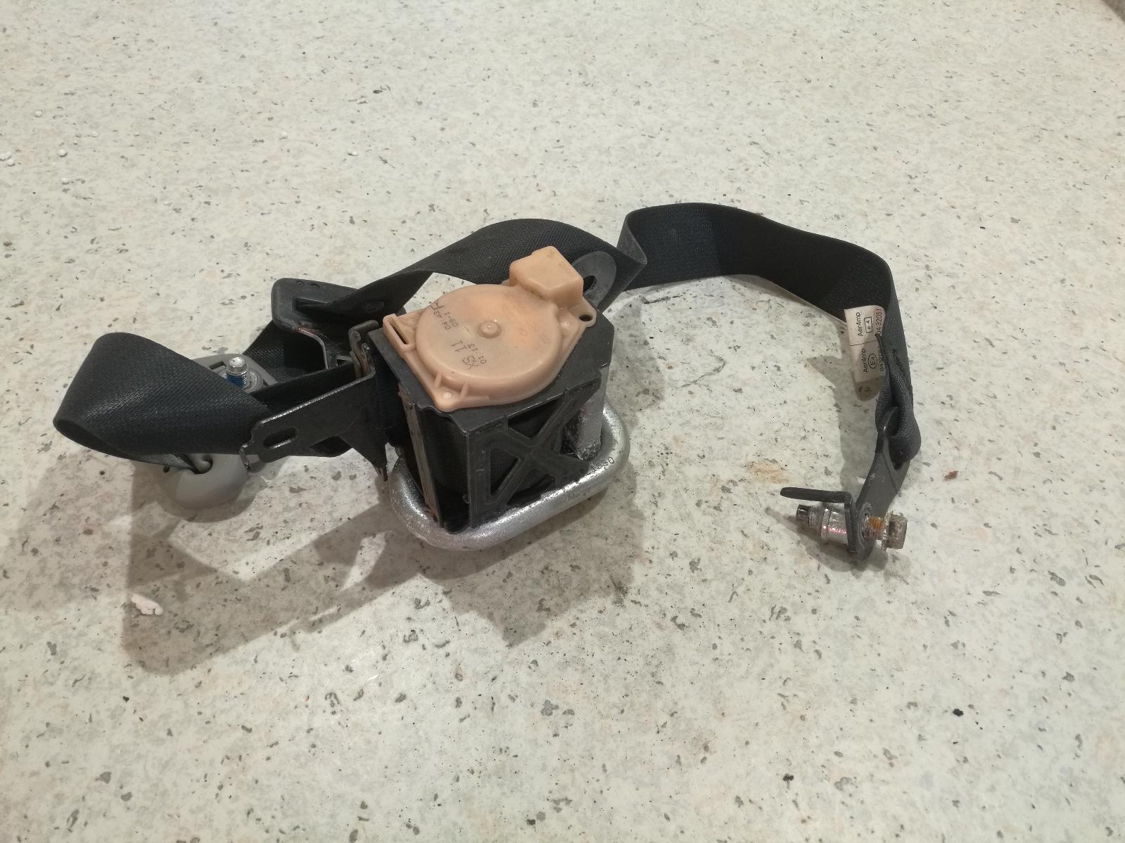View Auto part Seatbelt/Stalk Subaru Impreza 2005