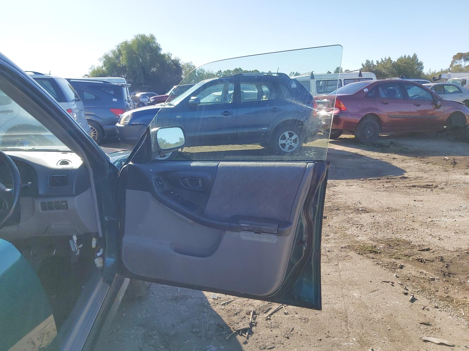 View Auto part Right Front Window Reg/Motor Subaru Forester 1999