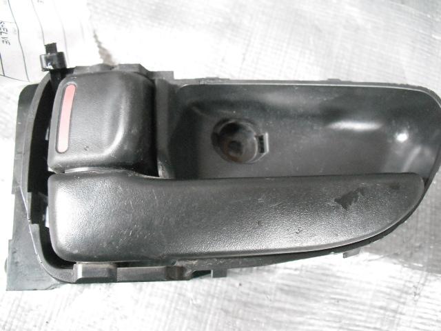 View Auto part Door Handle Subaru Impreza 2005