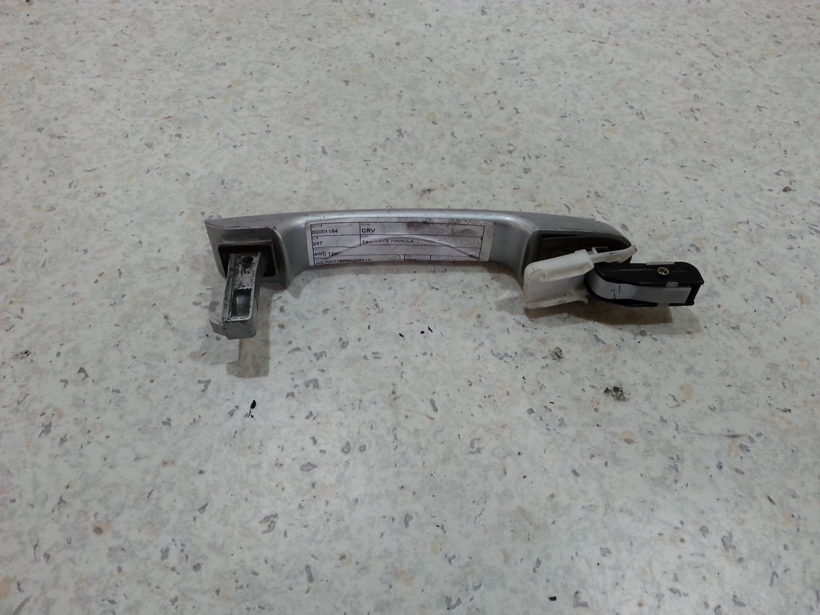 Tailgate Handle Crv Honda 2003