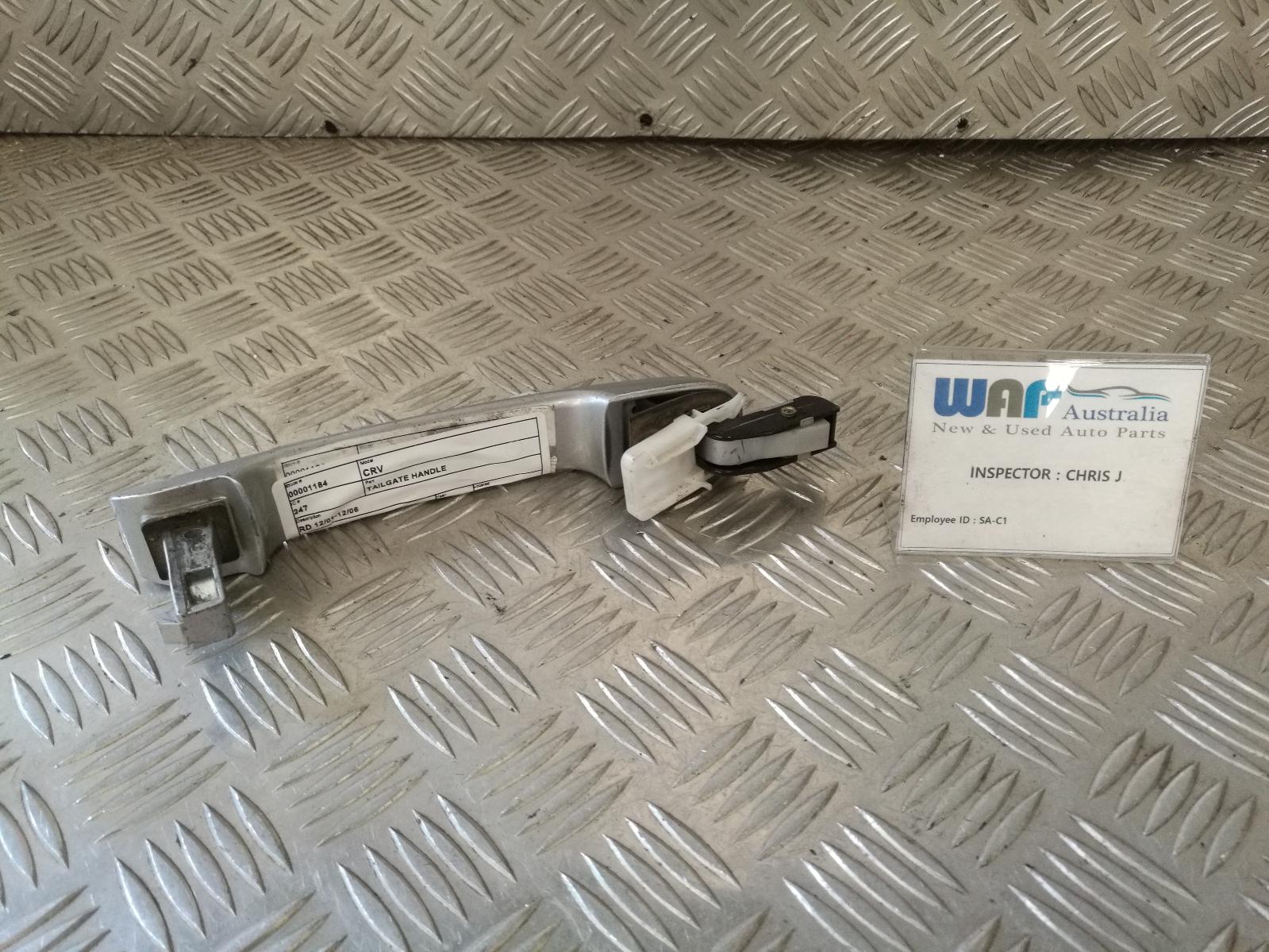 Tailgate Handle Crv Honda 2003